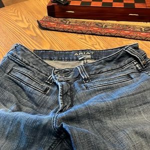 Ariat jeans 31 s